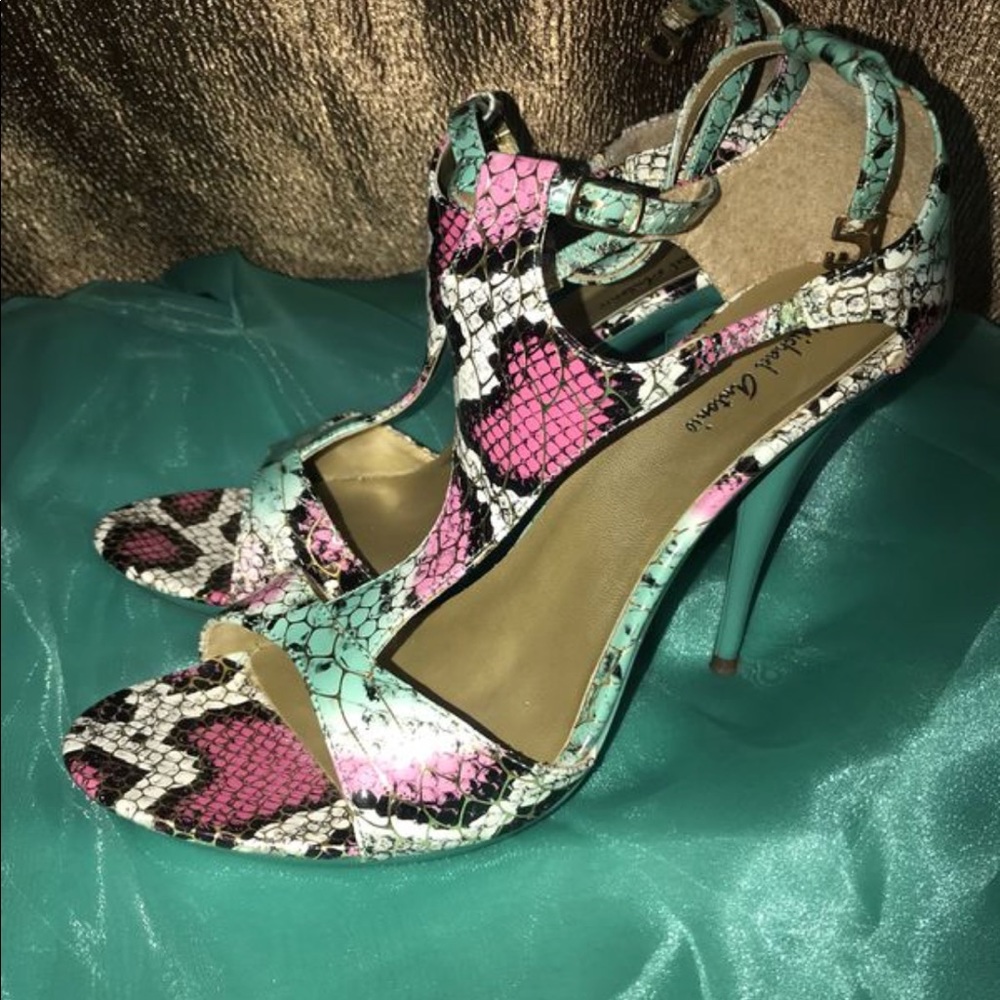 Michael Antonio Heels